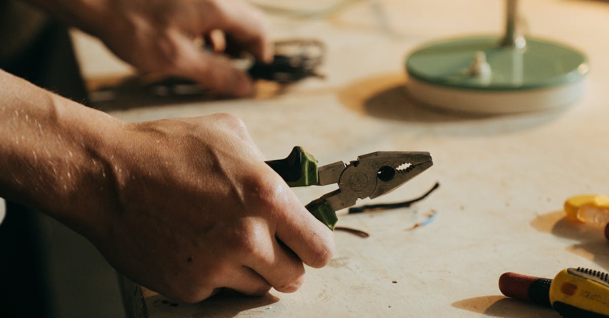 How to Choose a Reliable 24/7 Emergency Electrician in Tullamarine